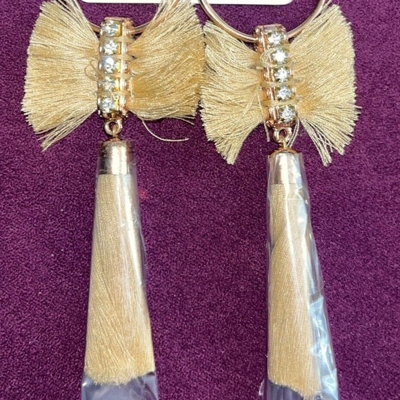 Mia Collection Earrings Tan Tassels Gold Tone Hoops Rhinestone NWT - Picture 3 of 4